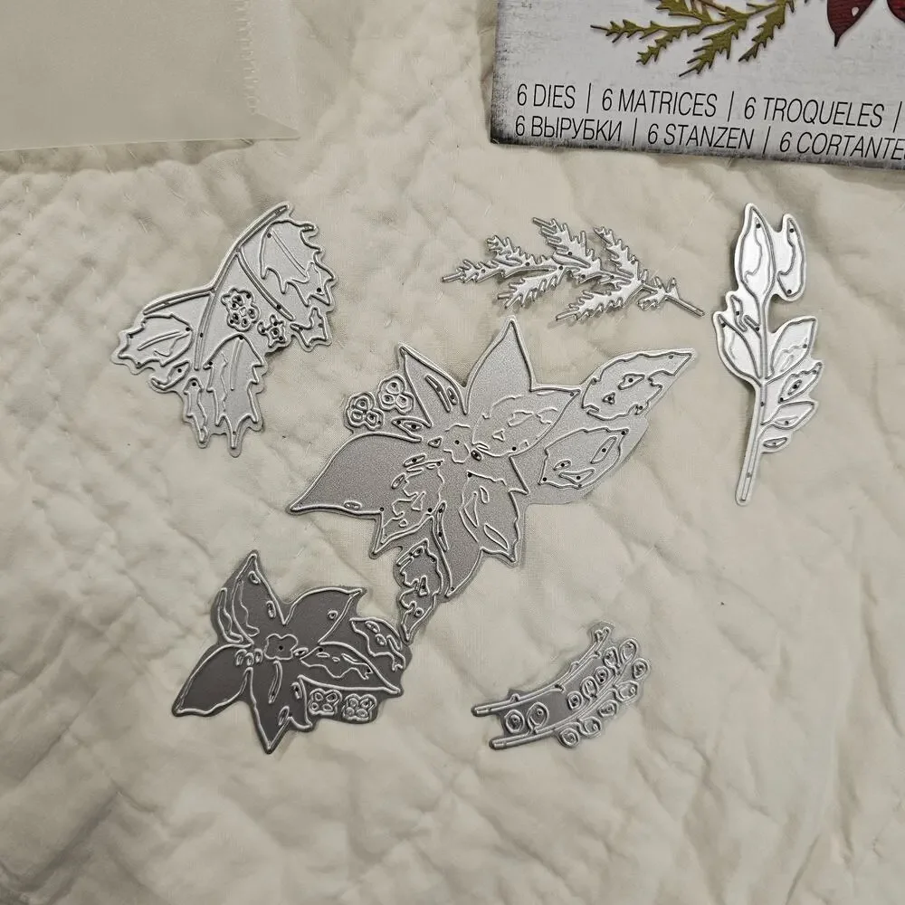 Tim Holtz Festive Bouquet Christmas Poinsettia Thinlits 665565 Sizzix-Dies